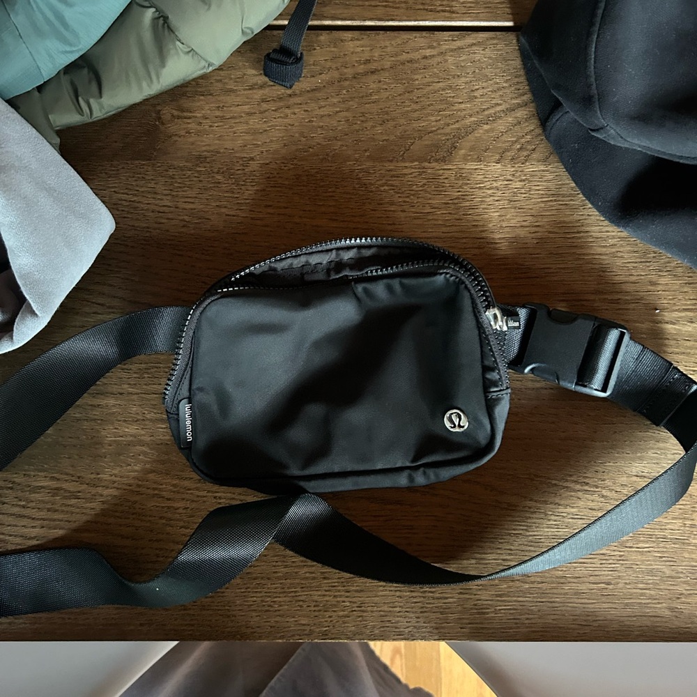 lululemon athletica Black Belt Bag for Men